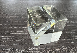Pisa Papeis cubo em cristal lapidado Checo