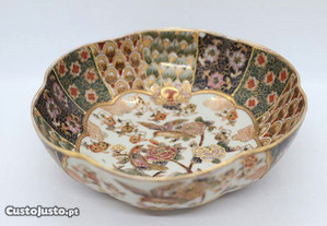Taça Recortada Porcelana Chinesa Pintada Mão Ouro