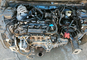 Motor e caixa T. Yaris 2010 1.3 vvt