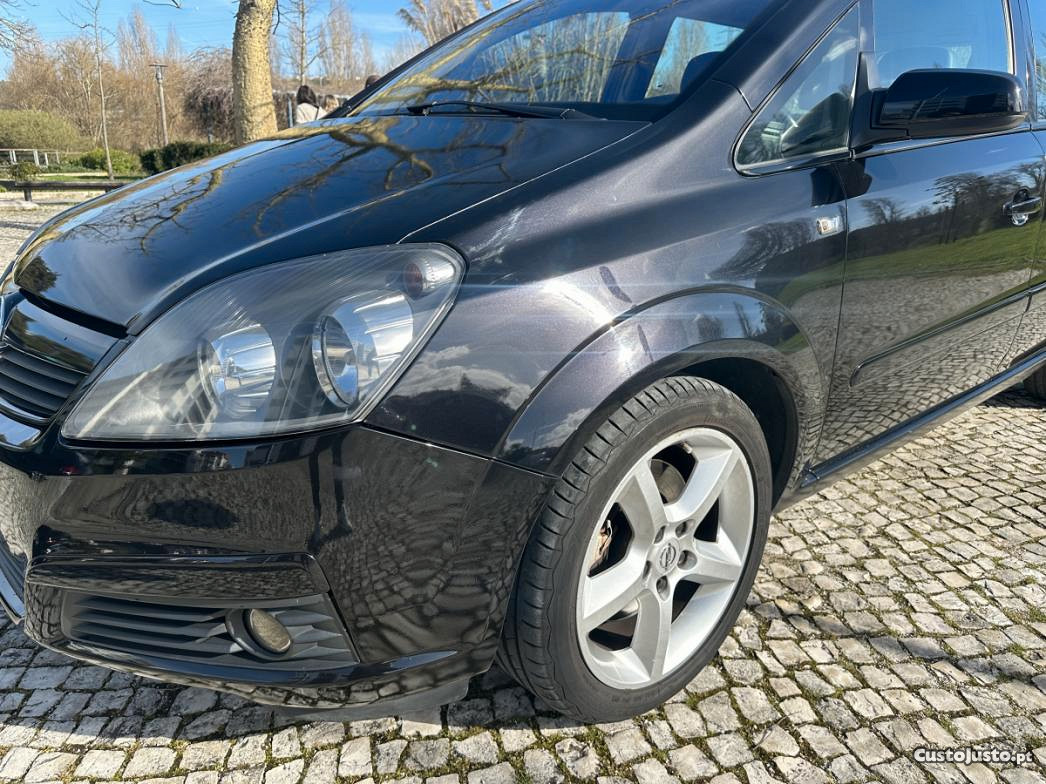 Opel Zafira 1.9 CDTi