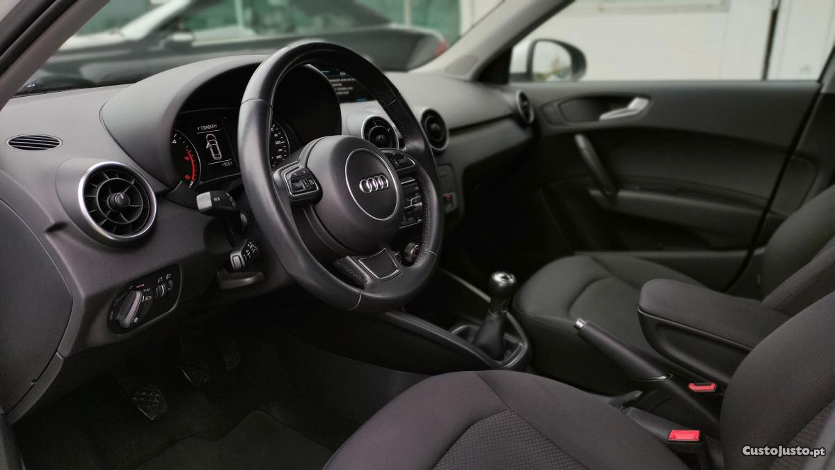 Audi A1 Sportback 1.4 TDI NACIONAL