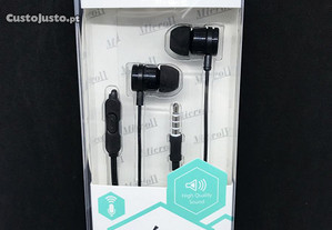 Auriculares In-Ear Jack 3.5mm (com microfone)