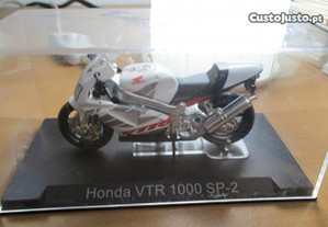 Mota Miniatura Honda VTR 1000 SP-2 Oferta do Envio Registado