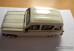 Miniatura Renault 4 L Burago 1/43 Côr Branco