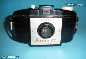 Máquina Fotográfica Vintage Kodak Brownie 127