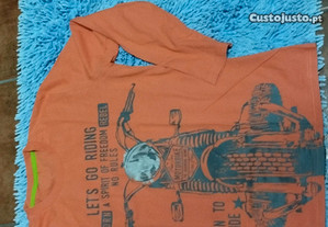 T.shirt laranja de manga comprida