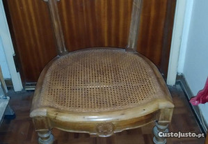 Cadeira vintage madeira maciça envernizada