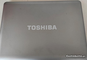 Portátil Toshiba Satellite Pro A300-1RW para peças