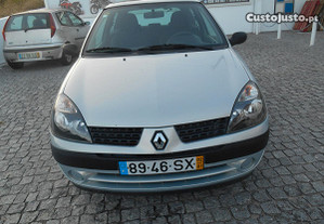 Renault 4 - Clio - 02