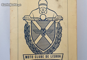 Lápis desenhando escala de cinza de um piloto de motocross moto cross