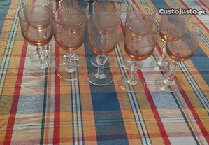 10 copos de vinho tinto em cristal rosado anos 70
