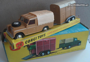 Corgi Toys Corgi Gift Set 2 Land-Rover with Rice´s Pony Trailer & Pony Original 60´s UK Diecast