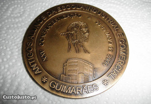 Medalha 25 Confraternização Esc. I. C. Guimarães