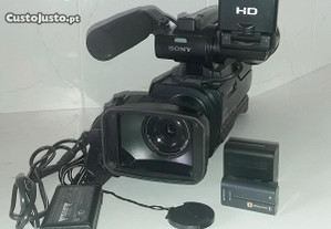 Máquina Filmar Full HD Sony HXR-MC2000 em excelente Estado