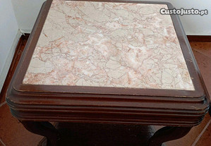 Mesa de centro tampo mármore