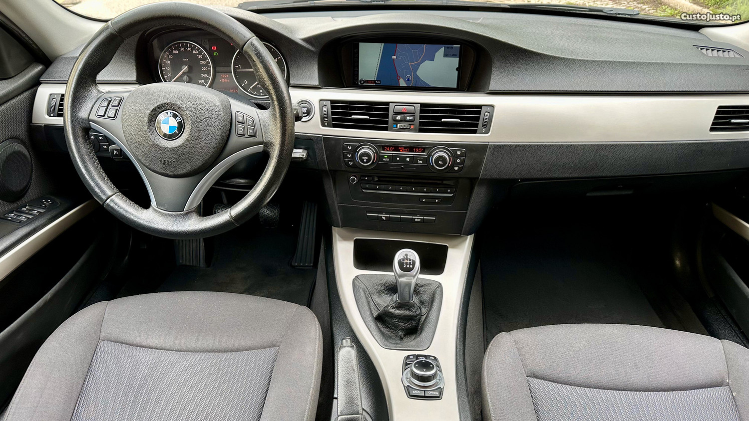 BMW 318 318d Touring Navigation