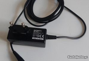 Carregador Original Sony QN-3AC1 5V - 500mA Funcional