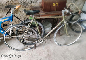 Bicicleta profissional de corrida antiga