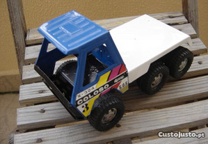 Brinquedos / Carros em chapa / lata - ANOS 80