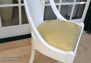 Cadeira vintage Branca
