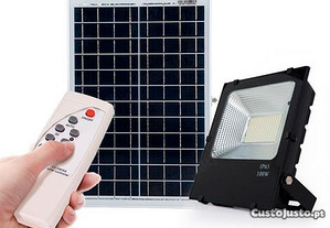 Projetor, Holofote, LED 10W / 20W / 30W / 50W e 100W-- Sensor solar + Painel de controlo remoto, Luz Frio Branco