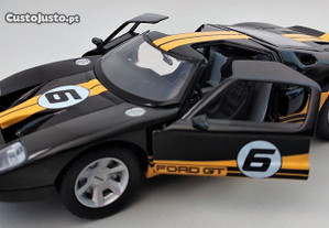 Miniatura 1:24 Ford GT Racing *