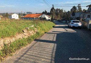 Terreno 700m perto de Lousada, Penafiel e colégio particular de Bairros Beire Paredes