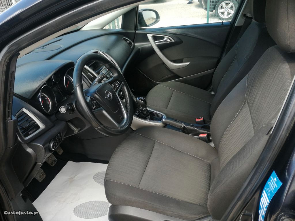 Opel Astra 1.3 cdti enjoy