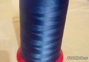 Cones de linhas para costura n.135 (100% Polyester