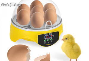 Incubadora de 7 ovos com ovoscópio
