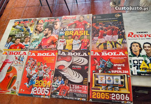Conjunto de 9 Revistas de Futebol