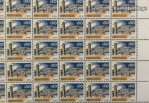 Folha completa marginada com 100 selos