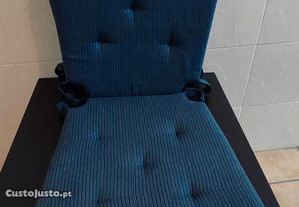 LACK Mesa de apoio preto + 4 almofadas para cadeira