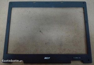 Moldura LCD Acer TravelMate 2700 - Usada