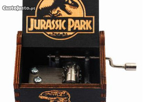 Caixa de música de madeira, Jurassic Park