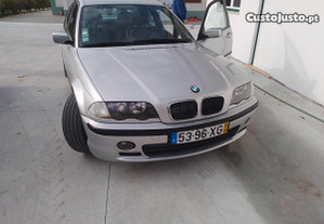BMW 320 3Er Reihe - 01