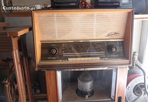 Rádio Antigo marca Saba