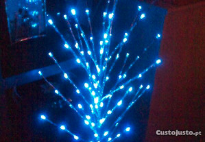 Árvore Natal/decorativa eléctrica c/ luzes leds