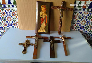 Cinco crucifixos mais uma santa de nome Constanza