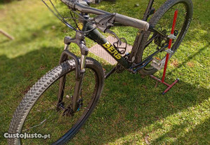 Bicicleta Berg roda 29