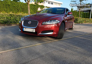 Jaguar XF 2.2 Premium Luxury, Nacional, 198 EUR/mês