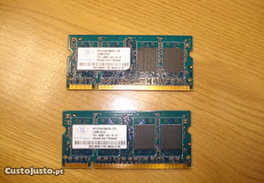 Memórias RAM 2x512MB SoDimm PC4200 DDR2 533Mhz