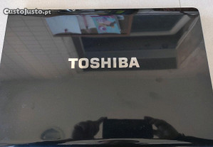 Portátil Toshiba Satellite P200-10S
