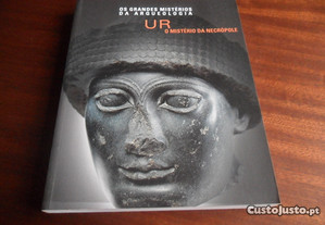 "UR - O Mistério da Necrópole" de Francesca Taddei - 1ª Edição de 2009