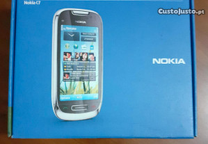 Telemóvel Nokia C7