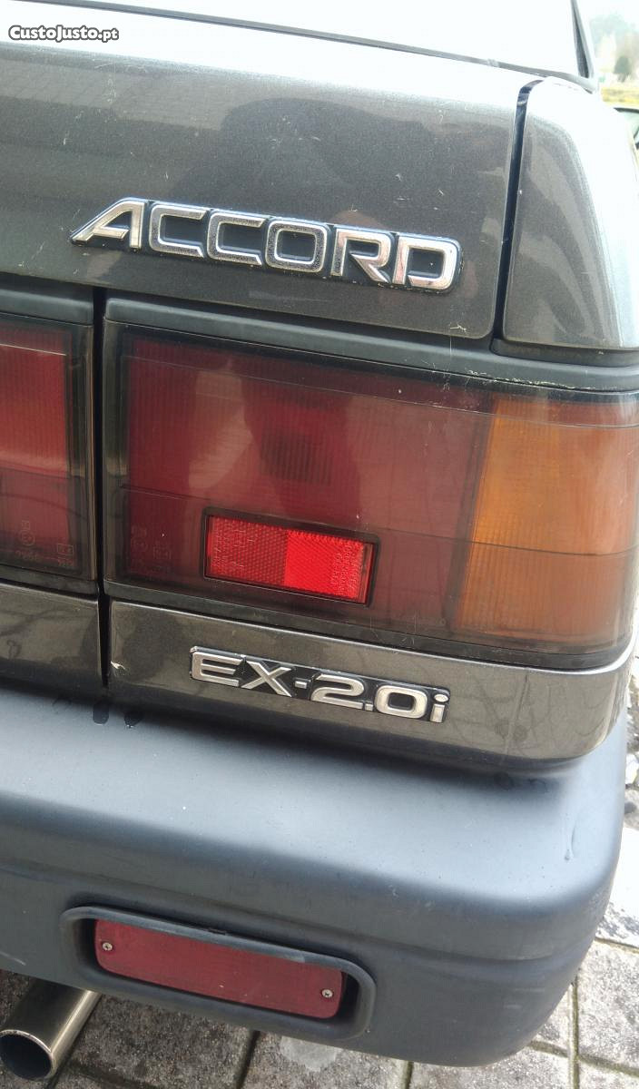Honda Accord EX 2.0 i