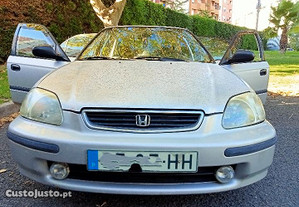 Honda Civic 1.5i LS VTEC