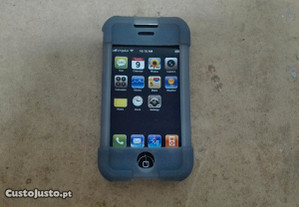 Capa em Silicone Gel iPhone 3 Cinzenta - Nova