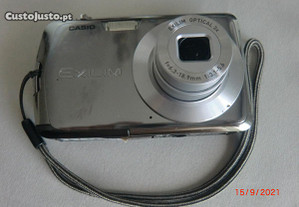 Máquina fotográfica CASIO EX- Z 1