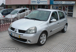 Renault Clio 1.2 16V Tech Road
